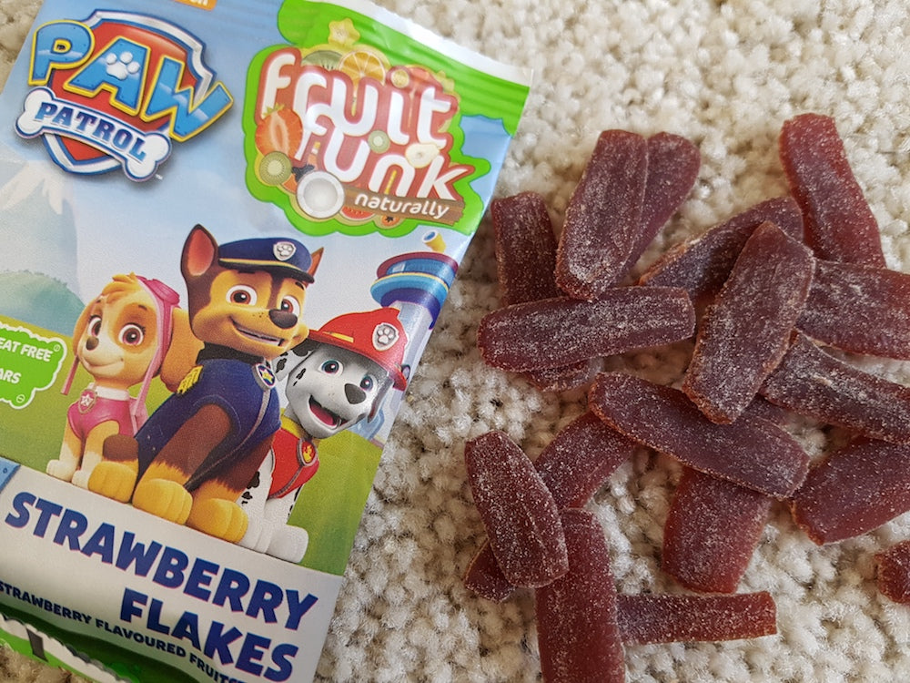Fruit Funk - Paw Patrol Happy Bag Strawberry Flakes 16g Mealtime Fruit Funk 